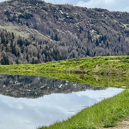 Auf 1600 Meter Hoehe - Naehe Lenzerheide Apartment Malix